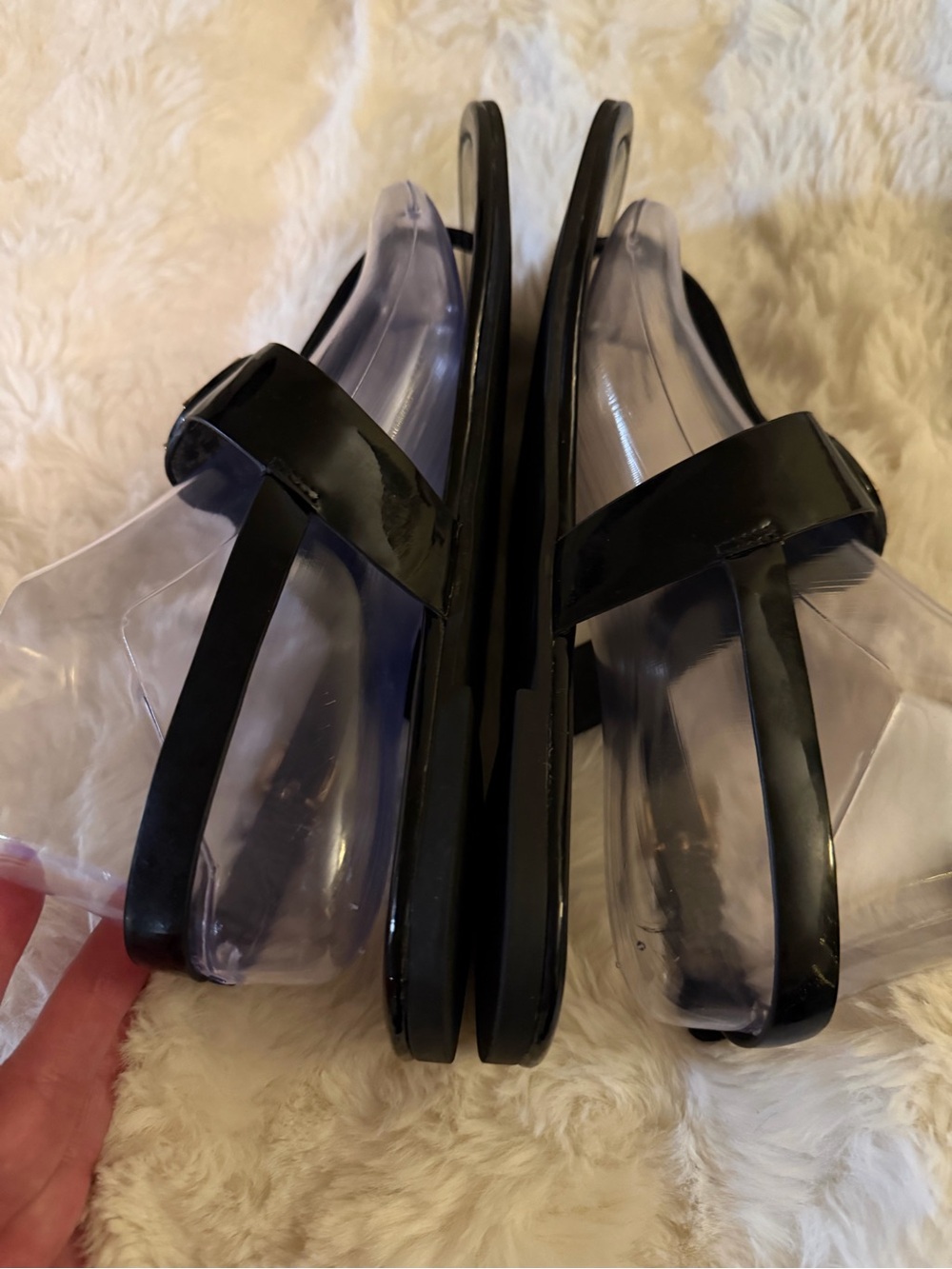 🔥Final price unless bundled. Tory Burch Black Patent leather Thong Sandals - Picture 5 of 9